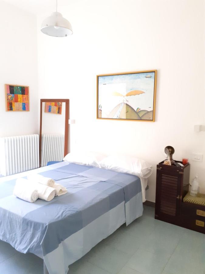 Il Platano Di Nathaly Hotel Bari Bagian luar foto